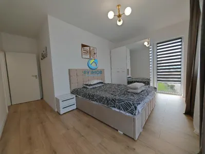Inchiriem Apartament 3 Camere, Tip Studio, Modern, Tractorul - foto 30