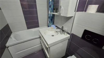 APARTAMENT 3 CAMERE DE VÂNZARE ÎN SUCEAVA | PARTER ÎNALT | DECOMANDAT | MOBILAT ȘI UTILAT | ZONA METRO UNIVERSITATE | COMISION 0% - foto 6