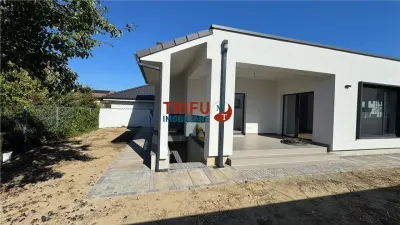 Casă exclusivistă pe un singur nivel – Finisaje premium și locație de top - foto 19