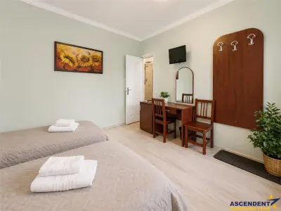 Proprietate HoReCa, Centrul Istoric Brasov: pensiune, restaurant, terasa, potential - foto 7