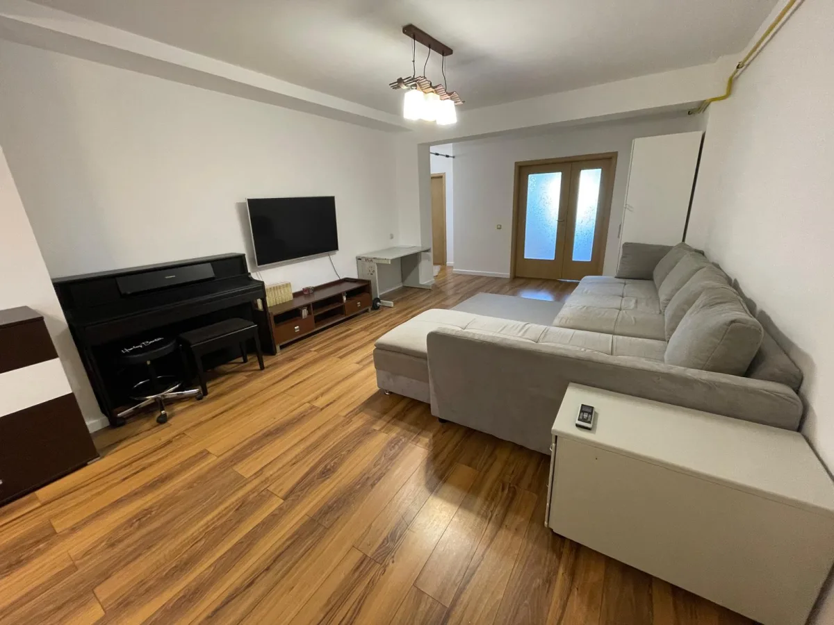 Apartament 2 camere 75 mp Promenada - Craiova