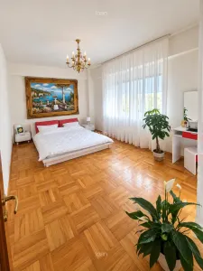 Vila individuala 770 mp construiti, 3 apartamente, garaj 3 masini – Timpuri Noi - foto 11