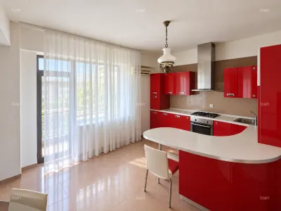 Vila individuala 770 mp construiti, 3 apartamente, garaj 3 masini – Timpuri Noi - foto 12