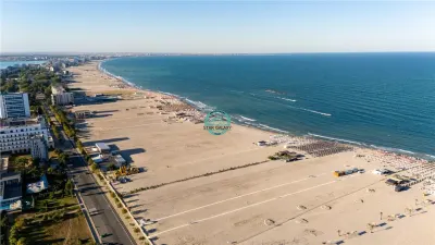 Vand fostul BAR ORIENT din MAMAIA avand teren 4371m, langa Vila Regala ( Regina Maria) - foto 12