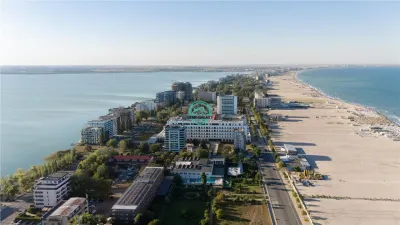 Vand fostul BAR ORIENT din MAMAIA avand teren 4371m, langa Vila Regala ( Regina Maria) - foto 7