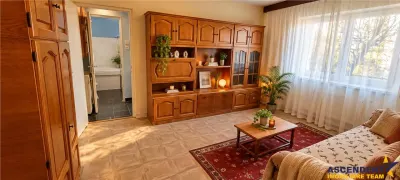 Apartament 2 camere, renovat, etaj 2, disponibil imediat, Florilor, Brasov - Brasov