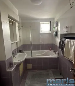 Apartament 3 camere 2 bai Tudor modern mobilat si utilat. - foto 8