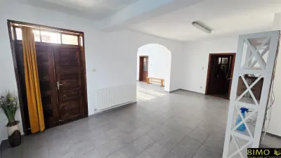 Spatiu nou de inchiriat, Burdujeni, Torino, 100 mp si terasa 50 mp - foto 2