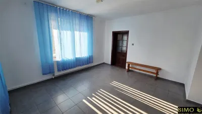 Spatiu nou de inchiriat, Burdujeni, Torino, 100 mp si terasa 50 mp - foto 3