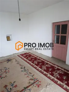 Teren intravilan+constructii zona Clodiru de Sus - foto 5