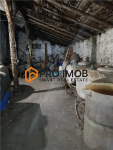 Teren intravilan+constructii zona Clodiru de Sus - foto 9