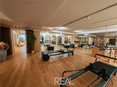Spatiu pretabil Pilates - Clinica - activitatii sportive - foto 16