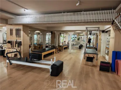 Spatiu pretabil Pilates - Clinica - activitatii sportive - foto 5