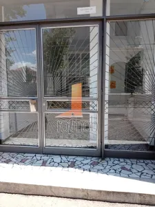 Piata Romana, garsoniera decomandata, mobilata si utilata - foto 5