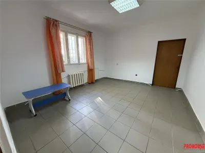 SPATII DE INCHIRIAT – BIROU / DEPOZITARE | 15 MP si 16 MP - foto 4