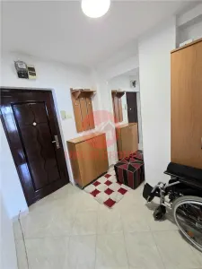 Apartament 3 Camere, 57 mp, Zona Centru - foto 8