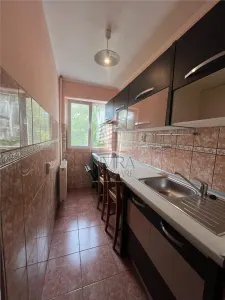 Apartament 2 camere tip X, zona Rogerius - foto 3