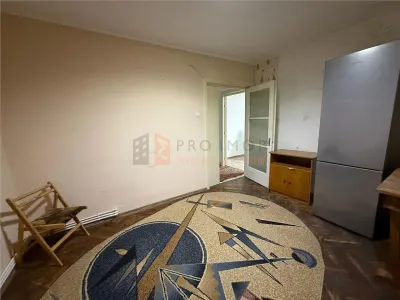 Apartament 2 camere cf 2 semidecomandat zona Ultracentrala - foto 3