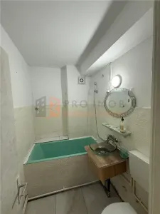 Apartament 2 camere cf 2 semidecomandat zona Ultracentrala - foto 6