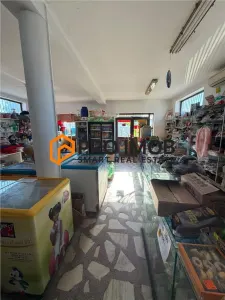 Casa batraneasca + spatiu comercial zona Jorasti-Vrancea - foto 3