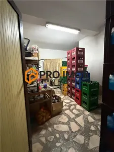 Casa batraneasca + spatiu comercial zona Jorasti-Vrancea - foto 4