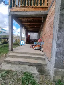CASA CU ETAJ IN CENTRU - foto 8