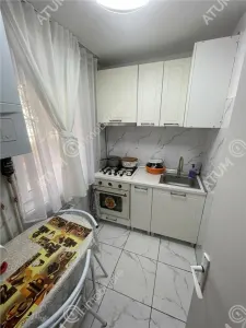 De vanzare garsoniera complet renovata si pivnita din zona Lazaret Sibiu - foto 7