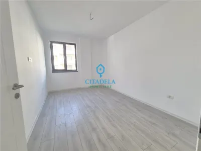 Apartament 3 camere ,bloc nou centru, 116000 euro - foto 4