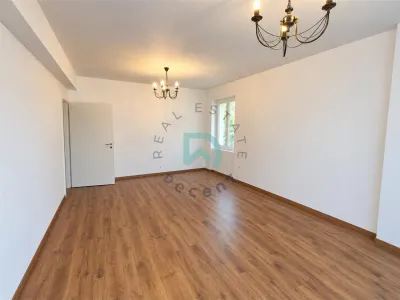 Apartament 3 camere Avantgarden 3, 68 mp - Brasov - foto 2
