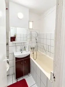 SAGULUI - 1 CAM - BLOC CU ACOPERIS - PRETABIL INVESTITII - foto 6