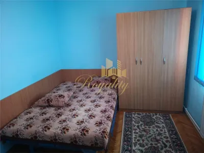 Apartament 2 camere, CENTRALA proprie, ETAJ 1- Zona Lipovei - foto 5