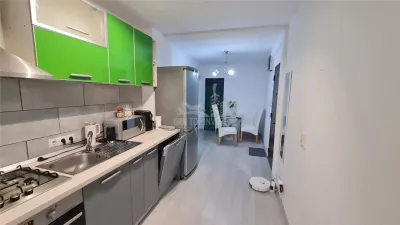 Apartament 3 camere decomandat balcon zona Centrala - foto 4