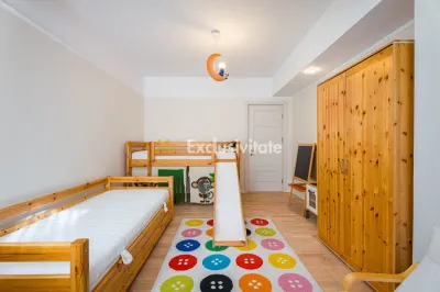 Apartament cu 2 locuri de parcare | Curte proprie | Lacul Tei - foto 9