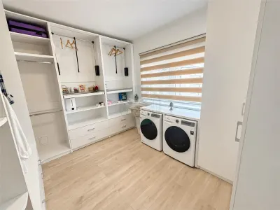Apartament de LUX cu 4 camere 2 bai si 2 parcari in Cartier Deventer - foto 14