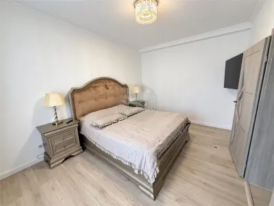 Apartament de LUX cu 4 camere 2 bai si 2 parcari in Cartier Deventer - foto 3