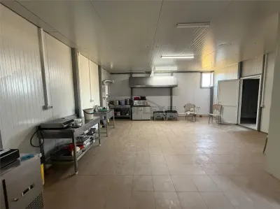 Afacere la cheie cu teren intravilan 8500mp - foto 11