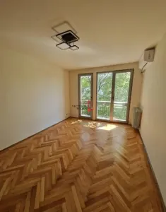 3 camere Titan Piata Minis renovat , luminos - foto 2