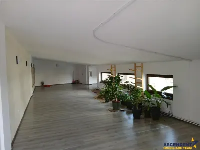 De inchiriat un spatiu de 99 mp, Central,  Brasov: rezidential/ birouri/ servicii - foto 2