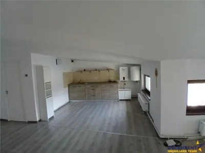 De inchiriat un spatiu de 99 mp, Central,  Brasov: rezidential/ birouri/ servicii - foto 3