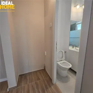 Apartament 2 camre renovat. 3din4 - foto 6