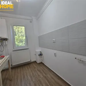 Apartament 2 camre renovat. 3din4 - foto 7