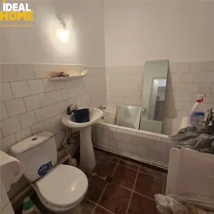 Apartament 2 camere Decomandat. Galata 50mp - foto 3