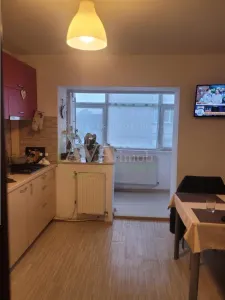 Apartament 3 camere ,zona Cora - foto 6