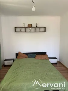 Casa de vanzare cu 4 camere in Comarnic - foto 12