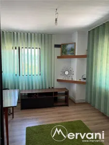 Casa de vanzare cu 4 camere in Comarnic - foto 14