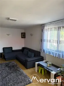 Casa de vanzare cu 4 camere in Comarnic - foto 7