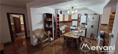 Vila de vanzare cu 4 camere in Beaza, cu dormitor la parter - foto 7