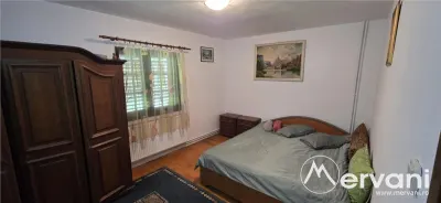 Vila de vanzare cu 4 camere in Beaza, cu dormitor la parter - foto 10