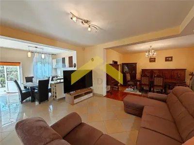 Casa cu etaj la cheie de vanzare in Chisineu Cris - foto 4