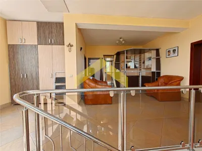 Casa cu etaj la cheie de vanzare in Chisineu Cris - foto 5